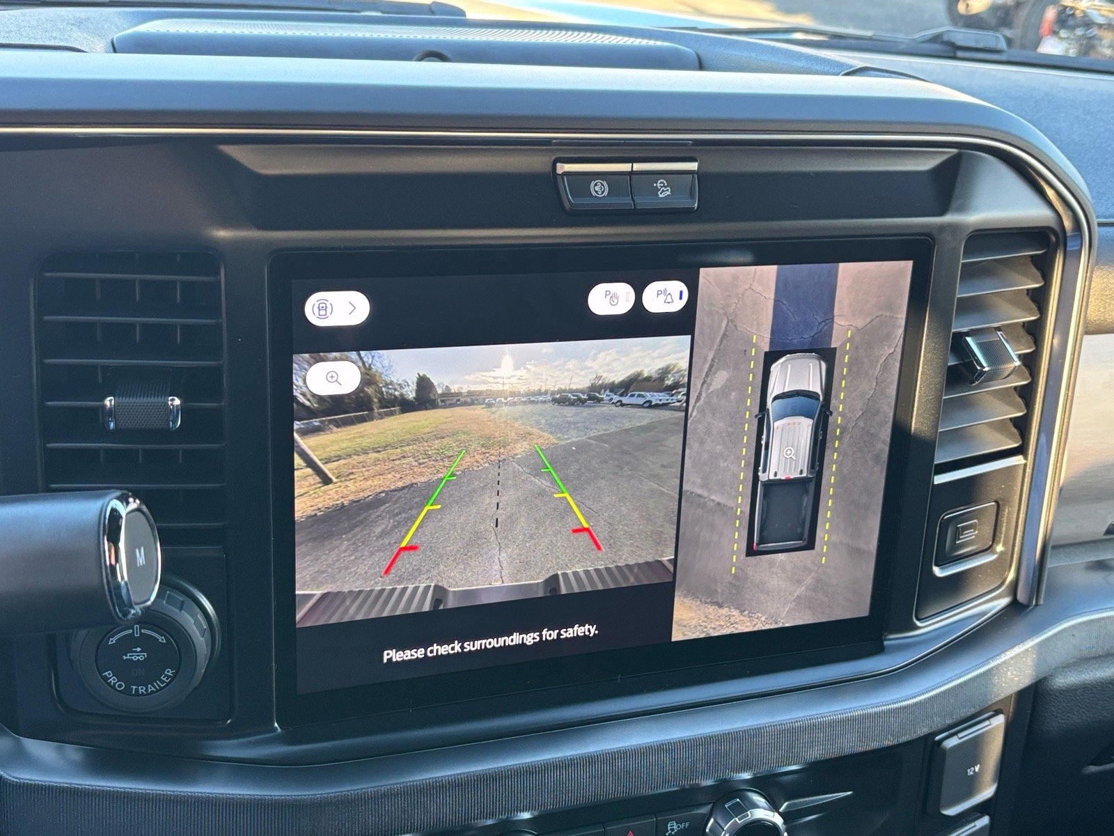 New 2026 Glacier Gray Metallic Tri-Coat Ford F-350® Platinum® image 15