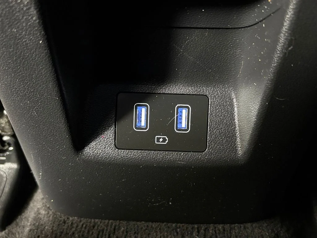 Used 2024 Gray Hyundai SEL image 39