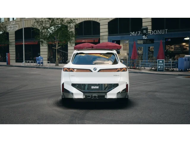 New 2027 Mineral White Metallic BMW  image 5