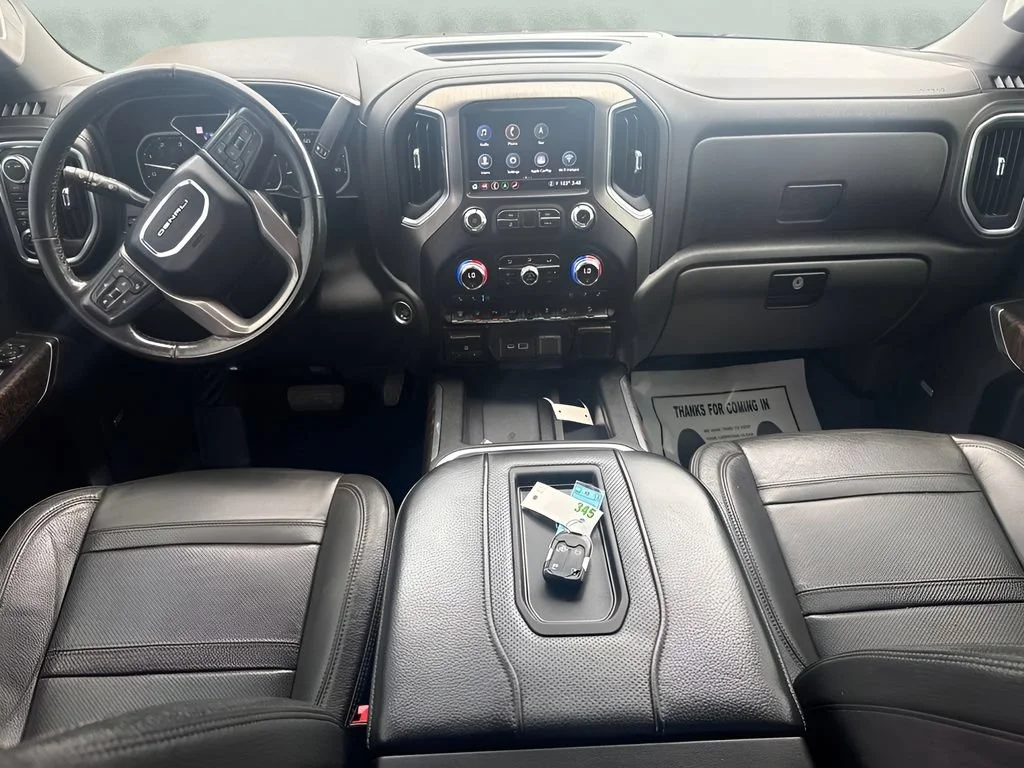 Used 2021 WHITE FROST TRICOAT GMC Denali image 10
