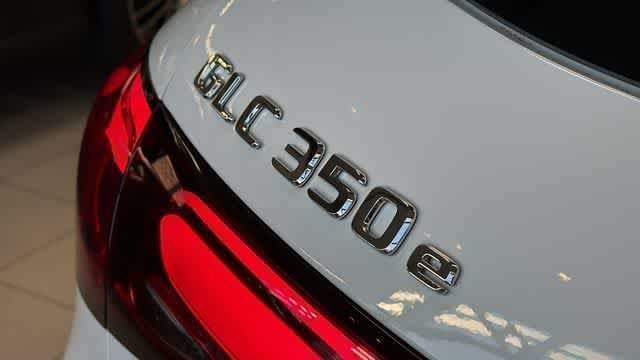 Used 2025 Polar White Mercedes-Benz GLC 350e image 10