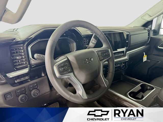 2026 Chevrolet Silverado 2500 HD LTZ - Photo 9