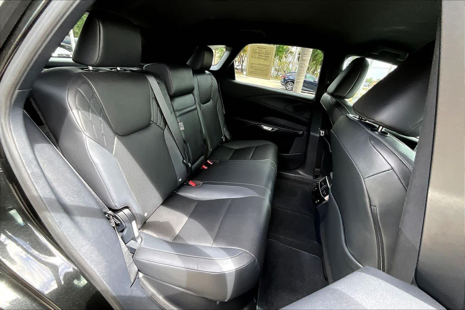 2024 Lexus RX 350 - Photo 20
