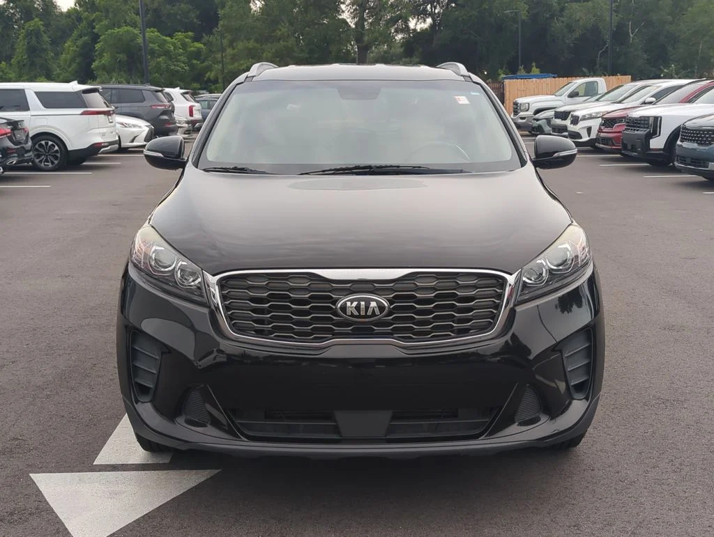Used 2020 Black Kia LX image 10