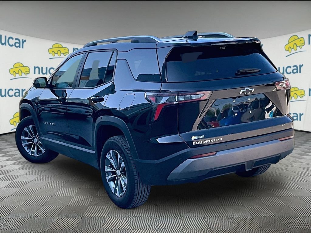 Used 2025 Black Chevrolet LT image 4