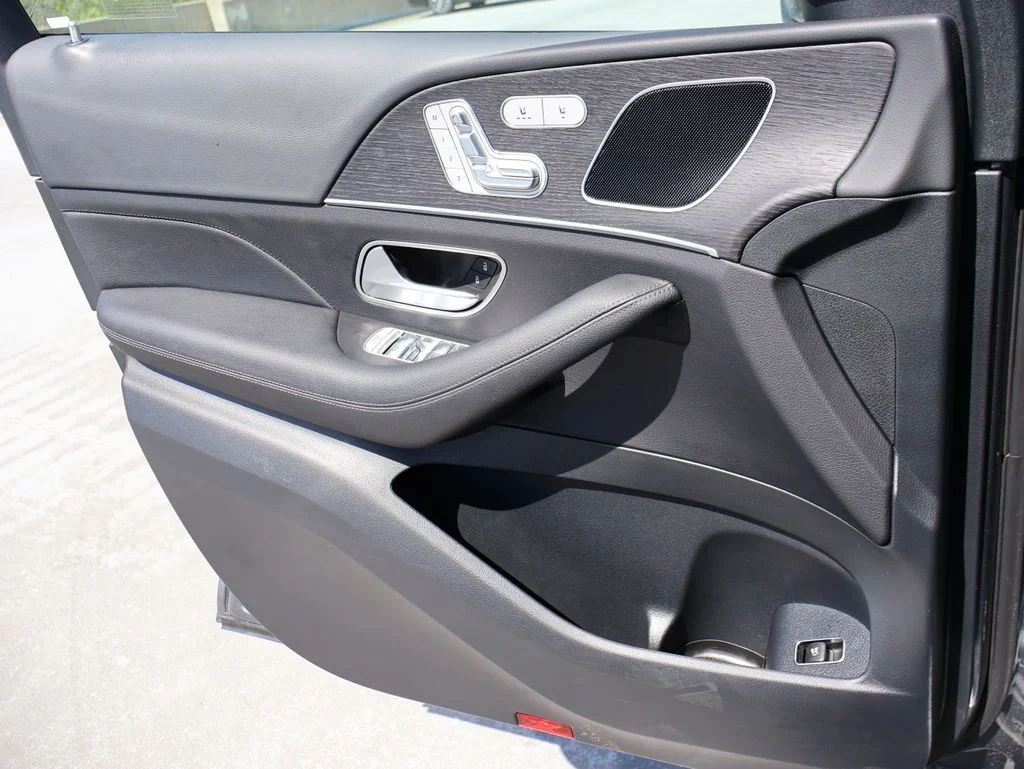 Certified Used 2025 Selenite Gray Metallic Mercedes-Benz GLE 350 image 38