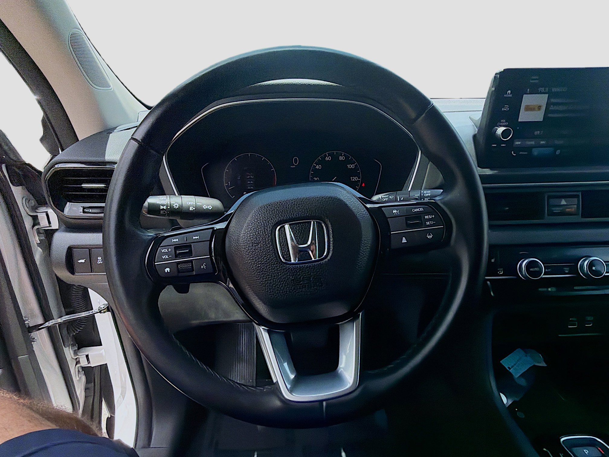 2023 Honda Pilot EX-L - Photo 10