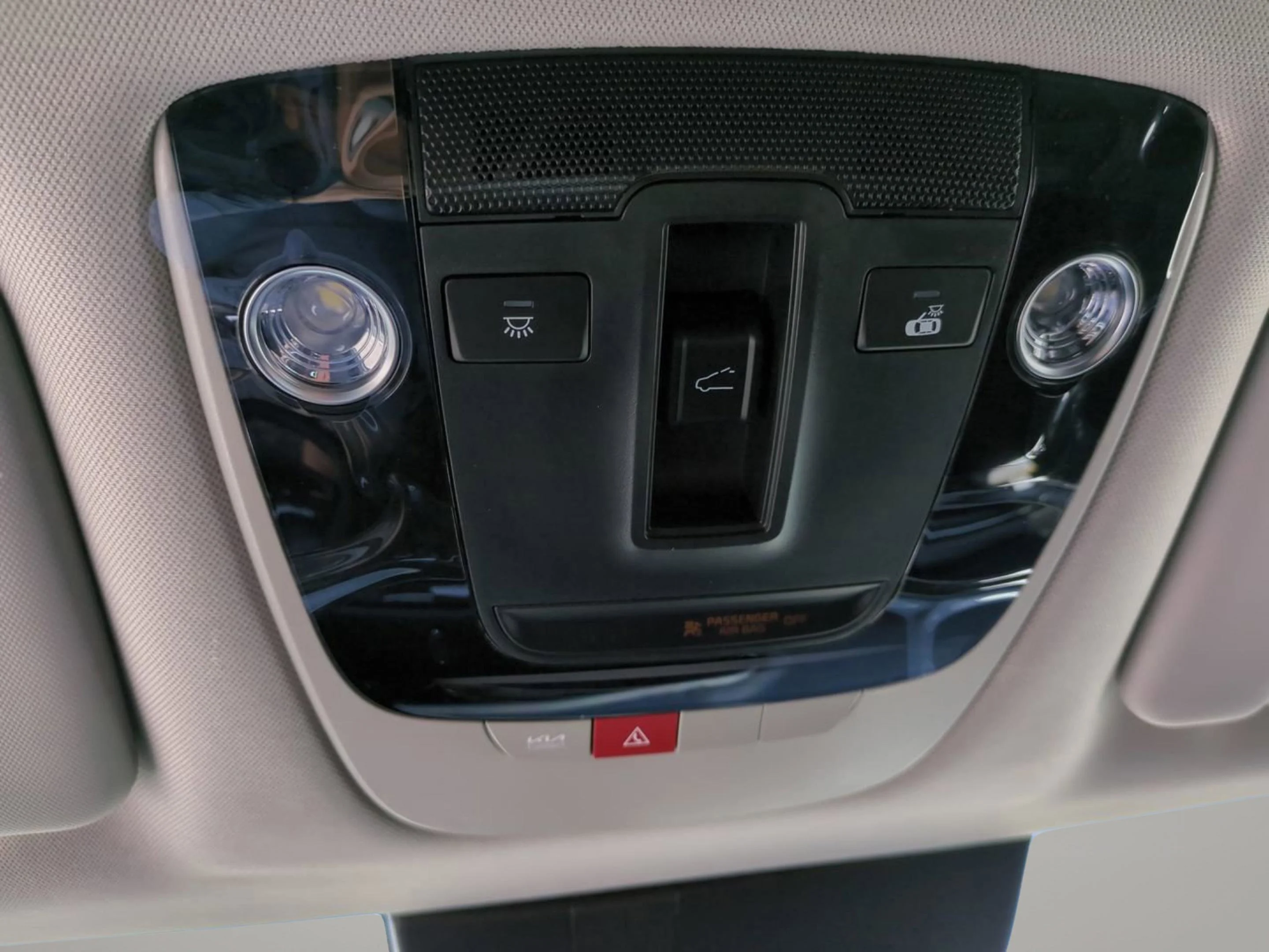 2026 Kia Sportage EX - Photo 25