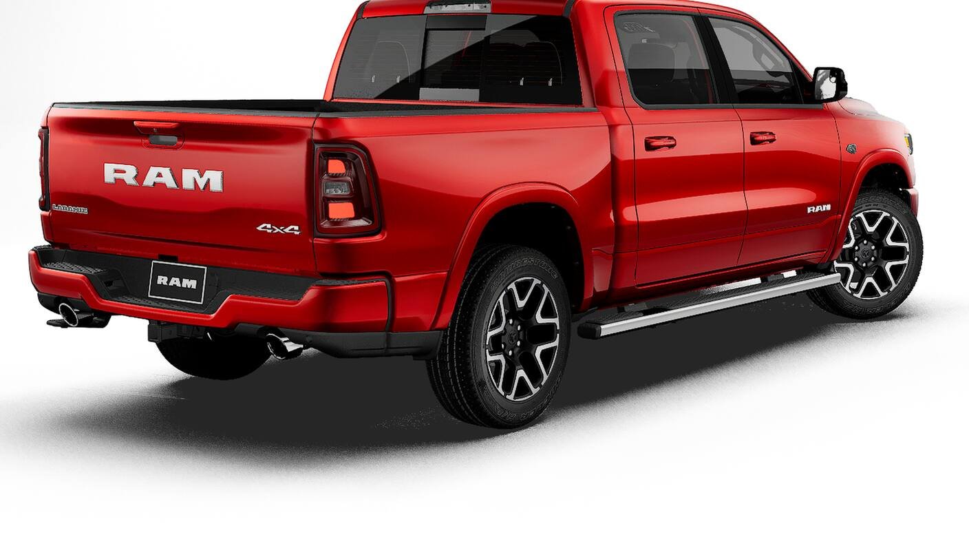 New 2027 Molten Red Pearl-Coat Exterior Paint RAM LARAMIE image 14