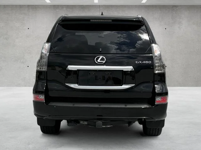 Used 2021 Black Lexus 460 image 15