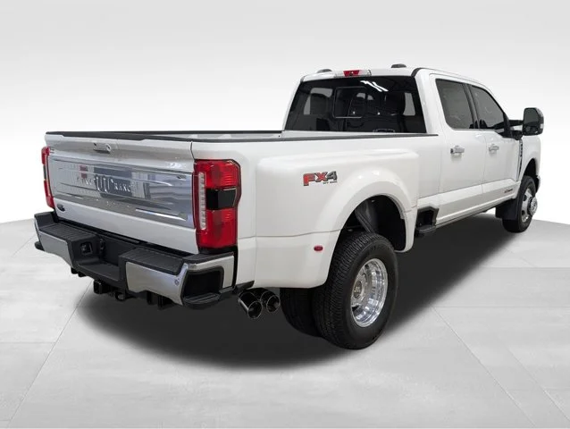 New 2026 Star White Metallic Tri-Coat Ford F-350® King Ranch® image 67