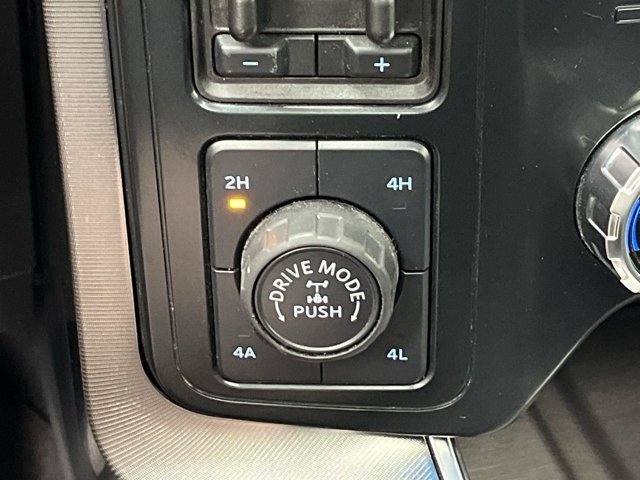 Used 2024 Carbonized Gray Metallic Ford Platinum image 19