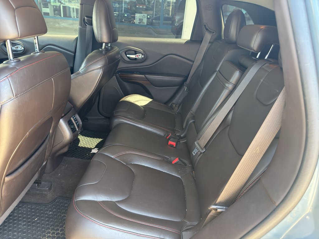 Used 2014 Anvil Clear Coat Jeep Trailhawk image 10