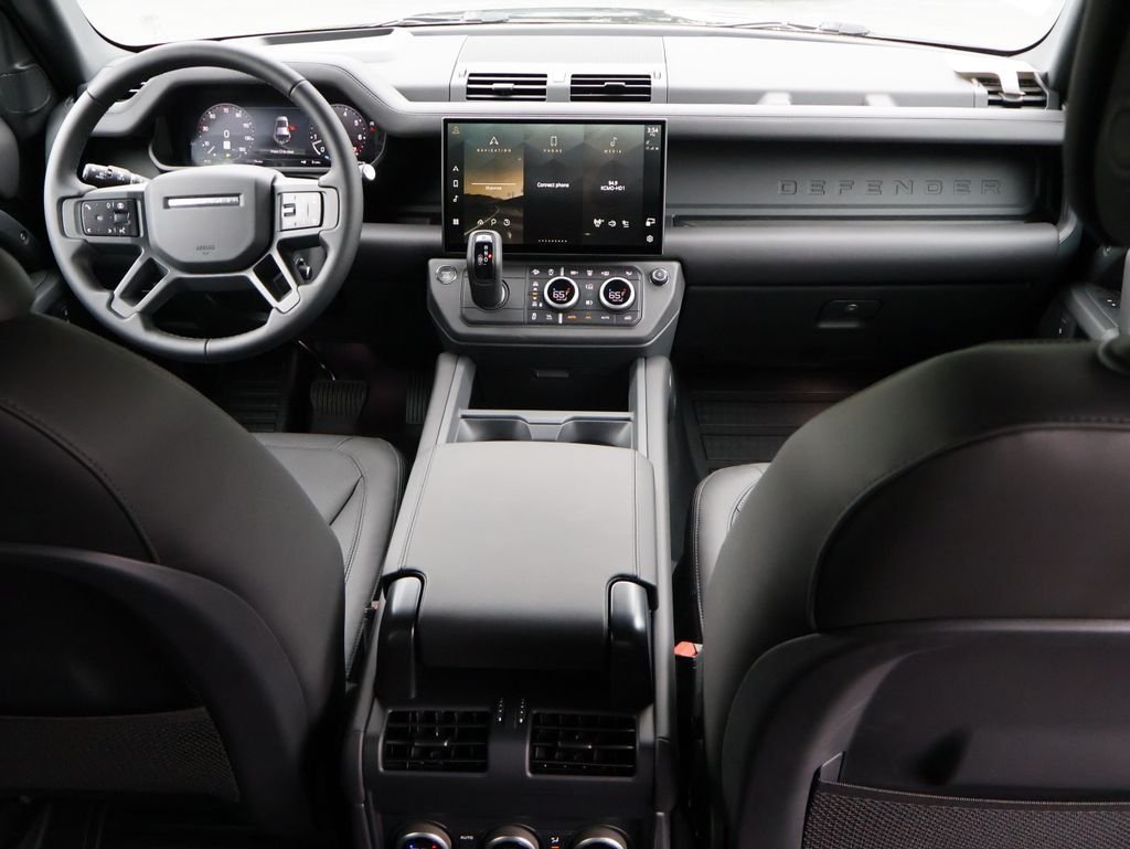 New 2026 Santorini Black LAND ROVER X-Dynamic SE image 13