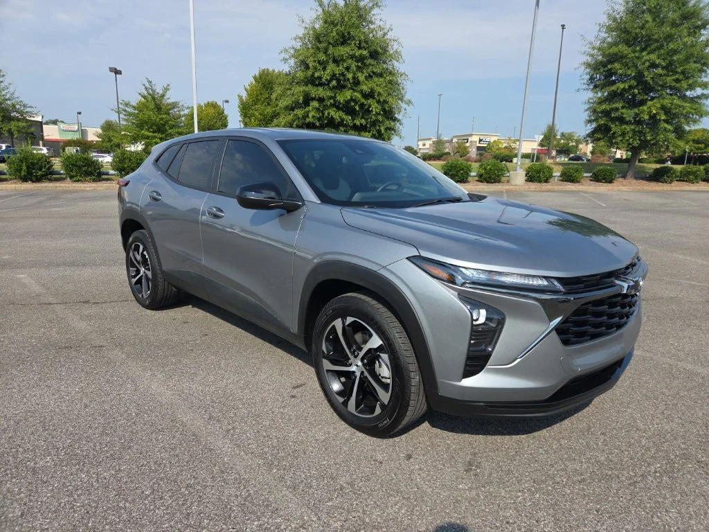 2025 Chevrolet Trax RS