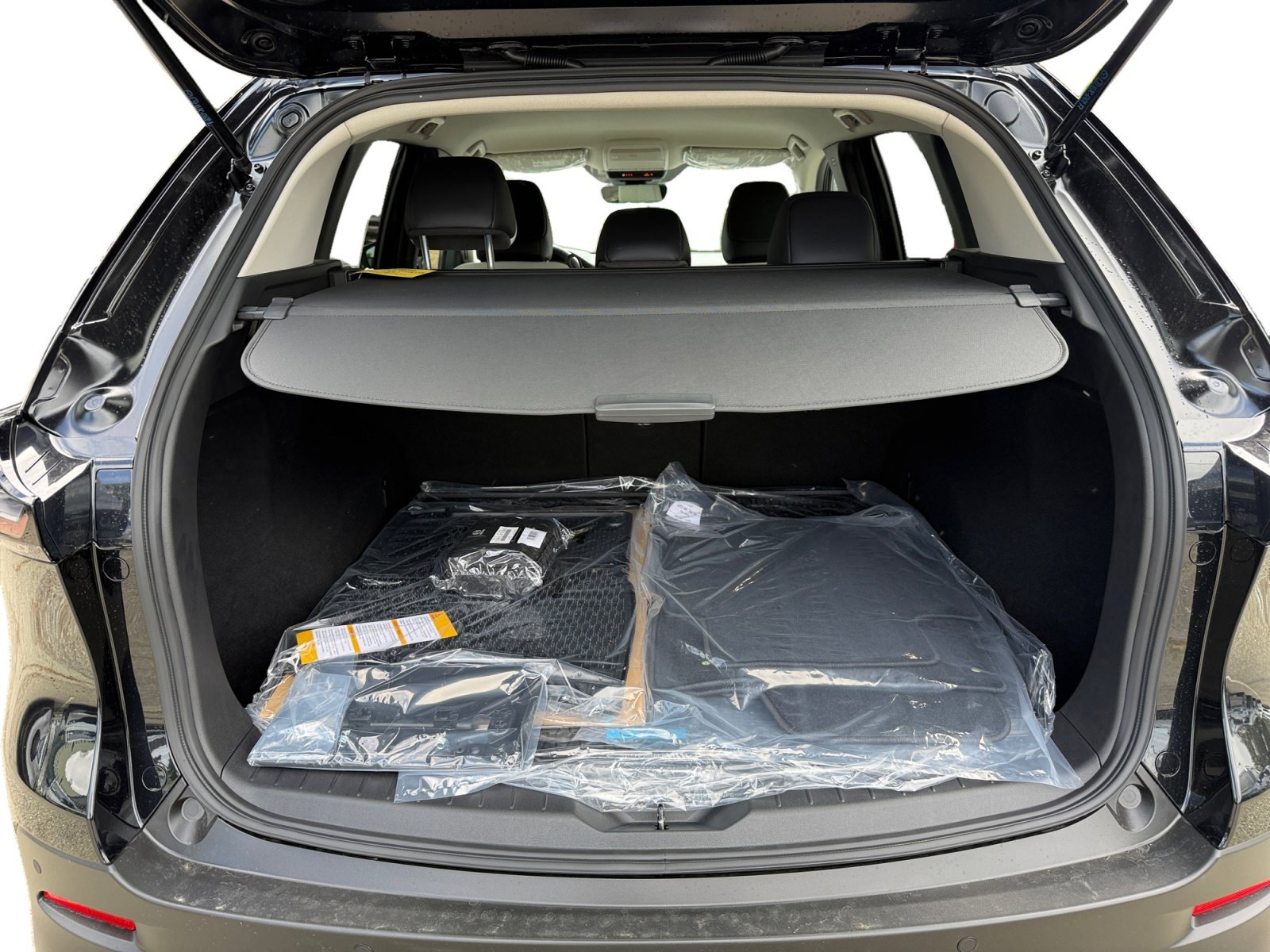 New 2026 Jet Black Mica Mazda 2.5 S Select image 17
