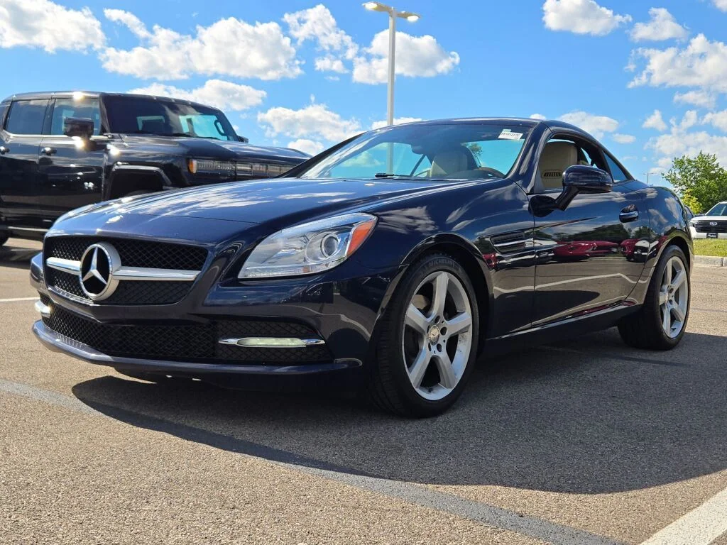 Used 2012 Blue Mercedes-Benz SLK 250 image 6