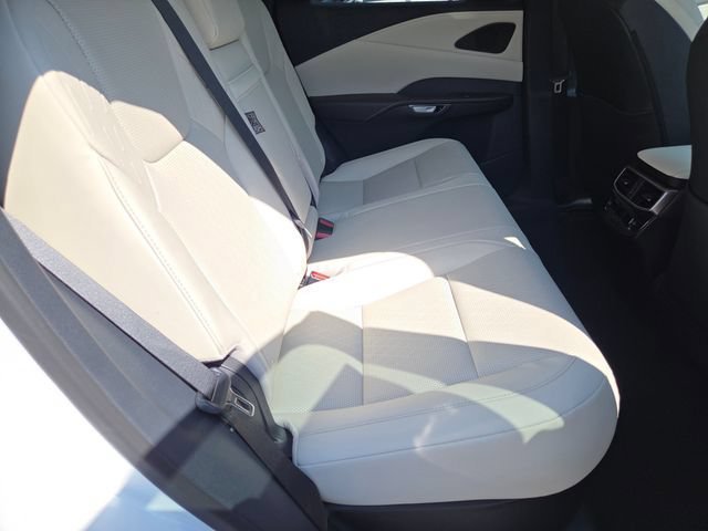 New 2026 Eminent White Pearl Lexus PREMIUM PLUS image 15