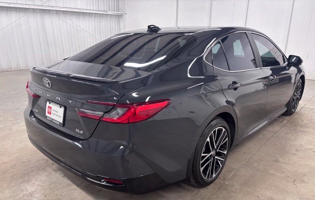 Used 2025 Gray Toyota XLE image 6
