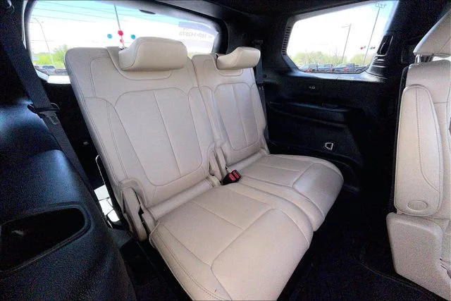 Used 2025 Black Jeep Limited image 30