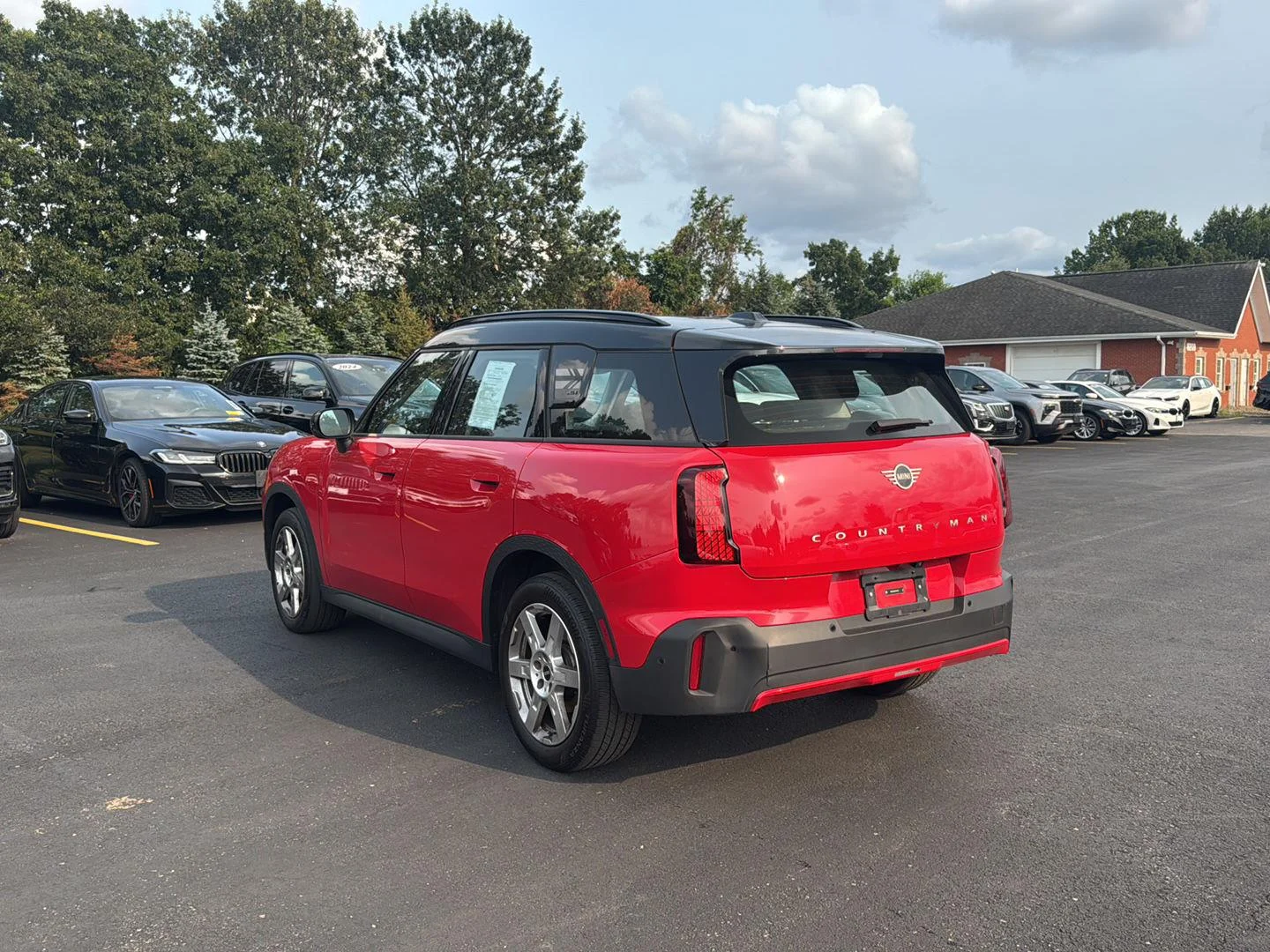 Used 2025 Chili Red II MINI S image 5