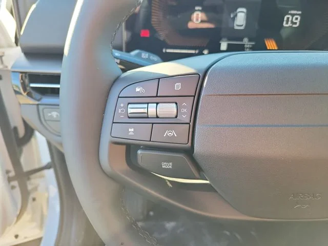 New 2026 Glacial White Pearl Kia LX image 11