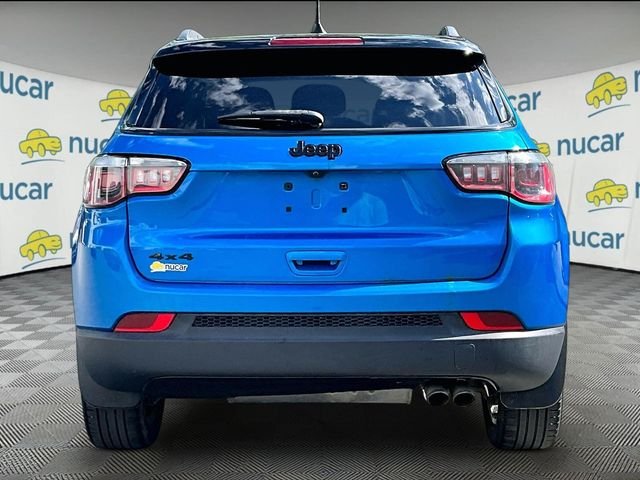 Used 2018 Blue Jeep Altitude image 4