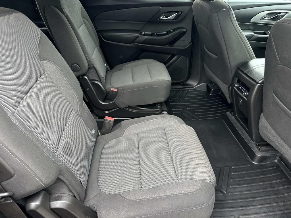 Used 2022  Chevrolet LT image 14