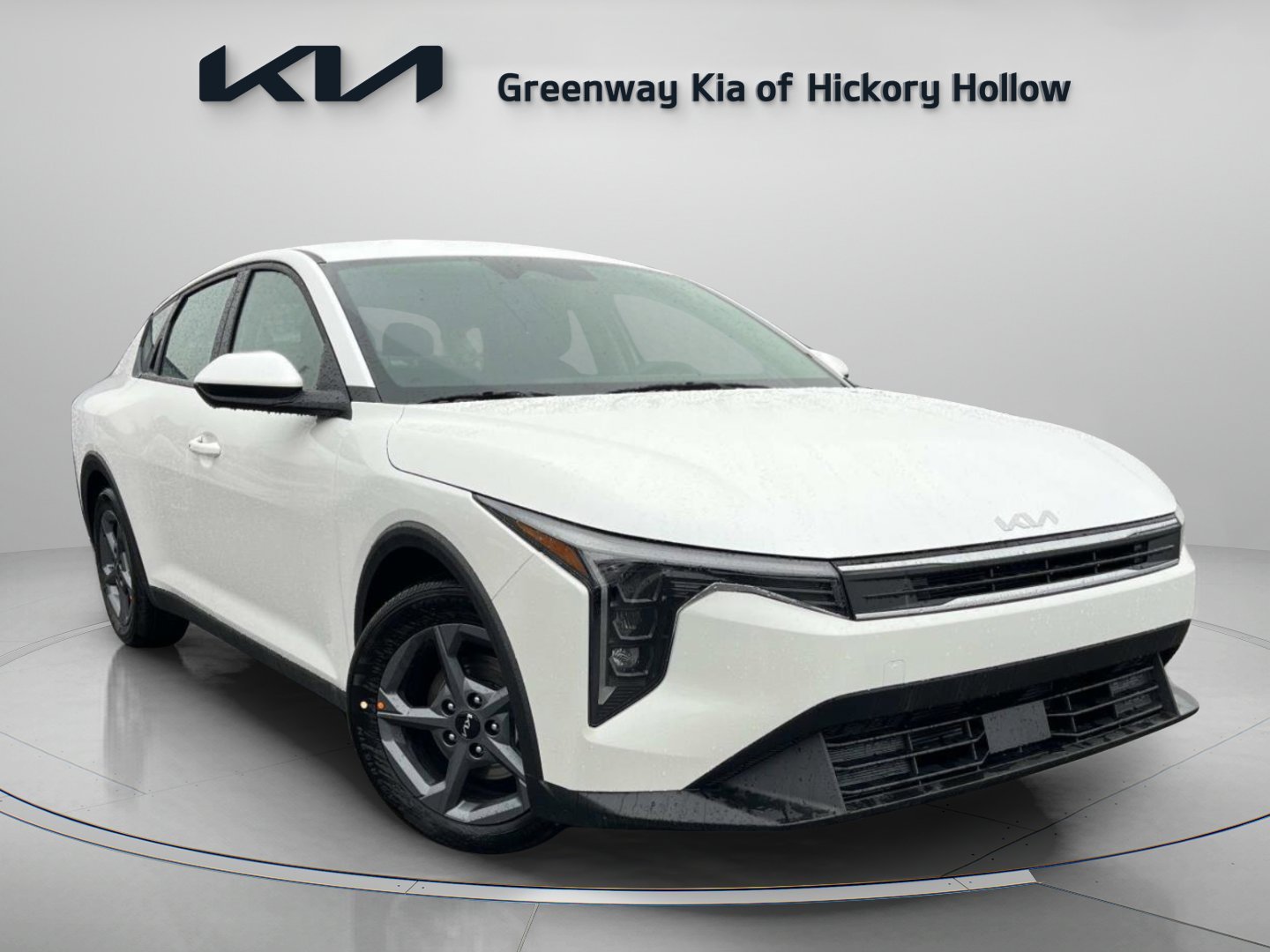 New 2025 Snow White Pearl Kia LXS image 1