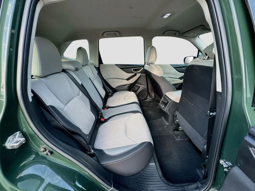 Certified Used 2023 Green Subaru Base image 31