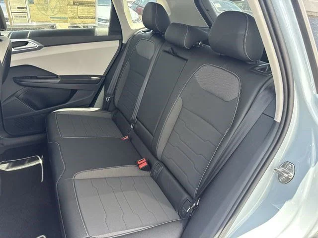 New 2026 Gray Volkswagen 1.5T SE image 23