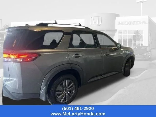 Used 2022 Gun Metallic Nissan SV image 4