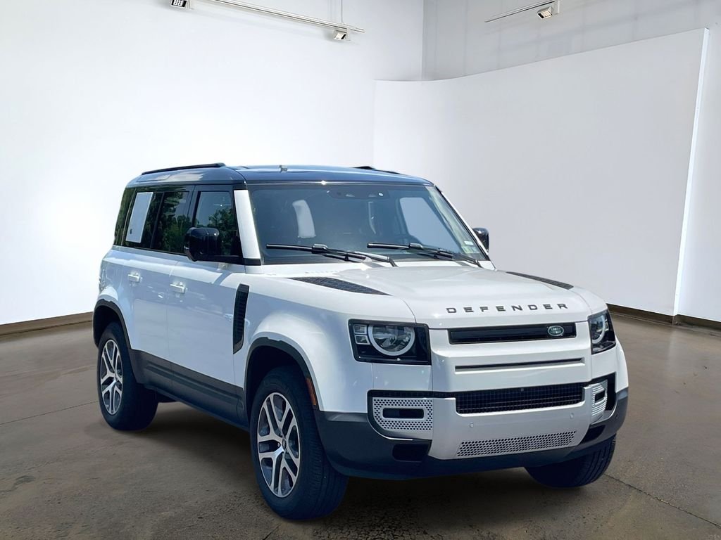 Certified Used 2023 Santorini Black Metallic Land Rover S image 3