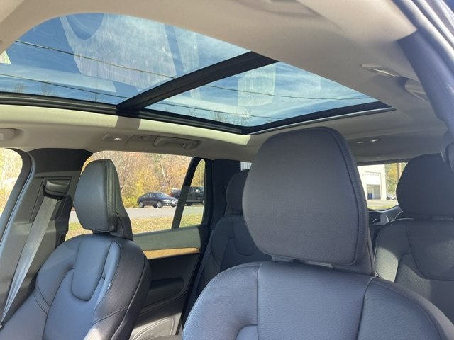 Used 2025 Black Volvo Plus image 18