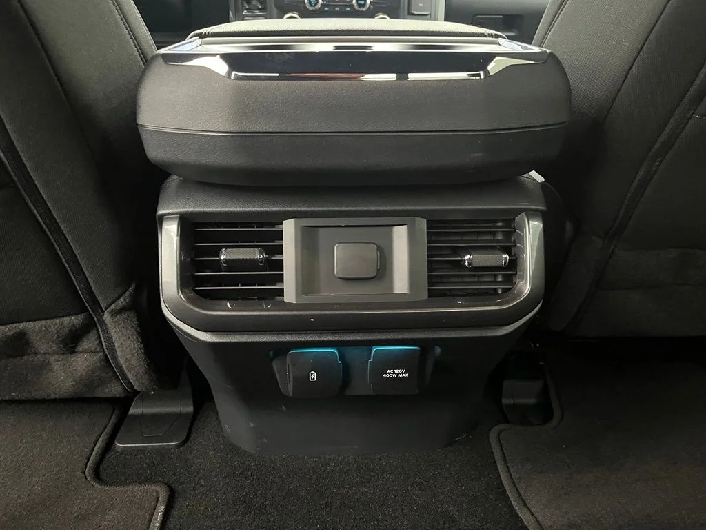 Used 2023 Red Ford XLT image 36