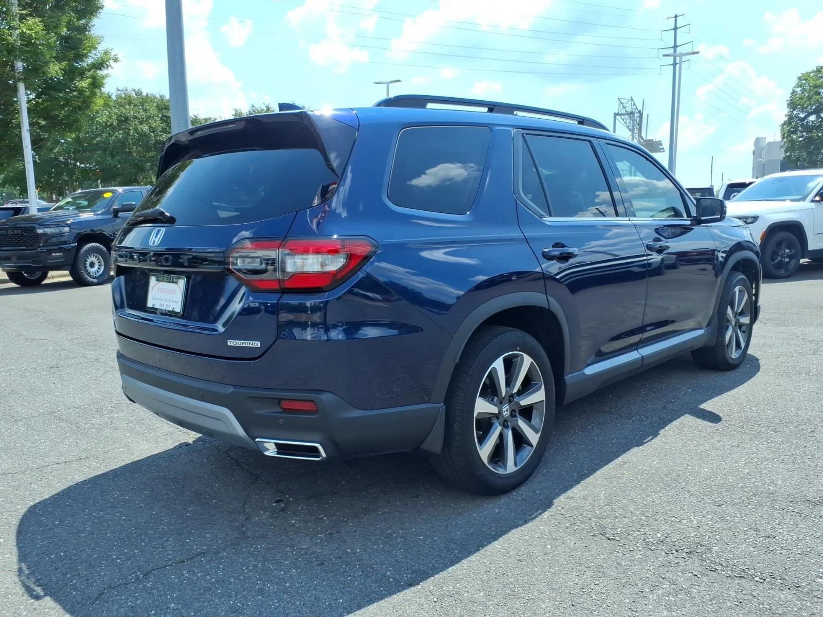 Used 2025  Honda Touring+ image 2