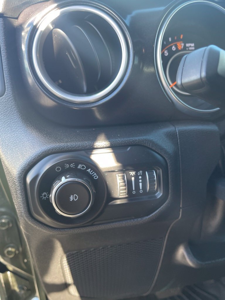 Certified Used 2021 Green Jeep Unlimited Sahara Altitude image 19