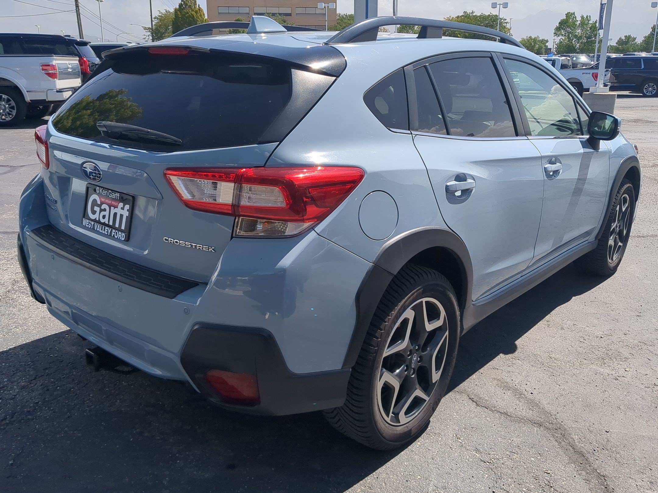 Used 2019 Cool Gray Khaki Subaru Limited image 3