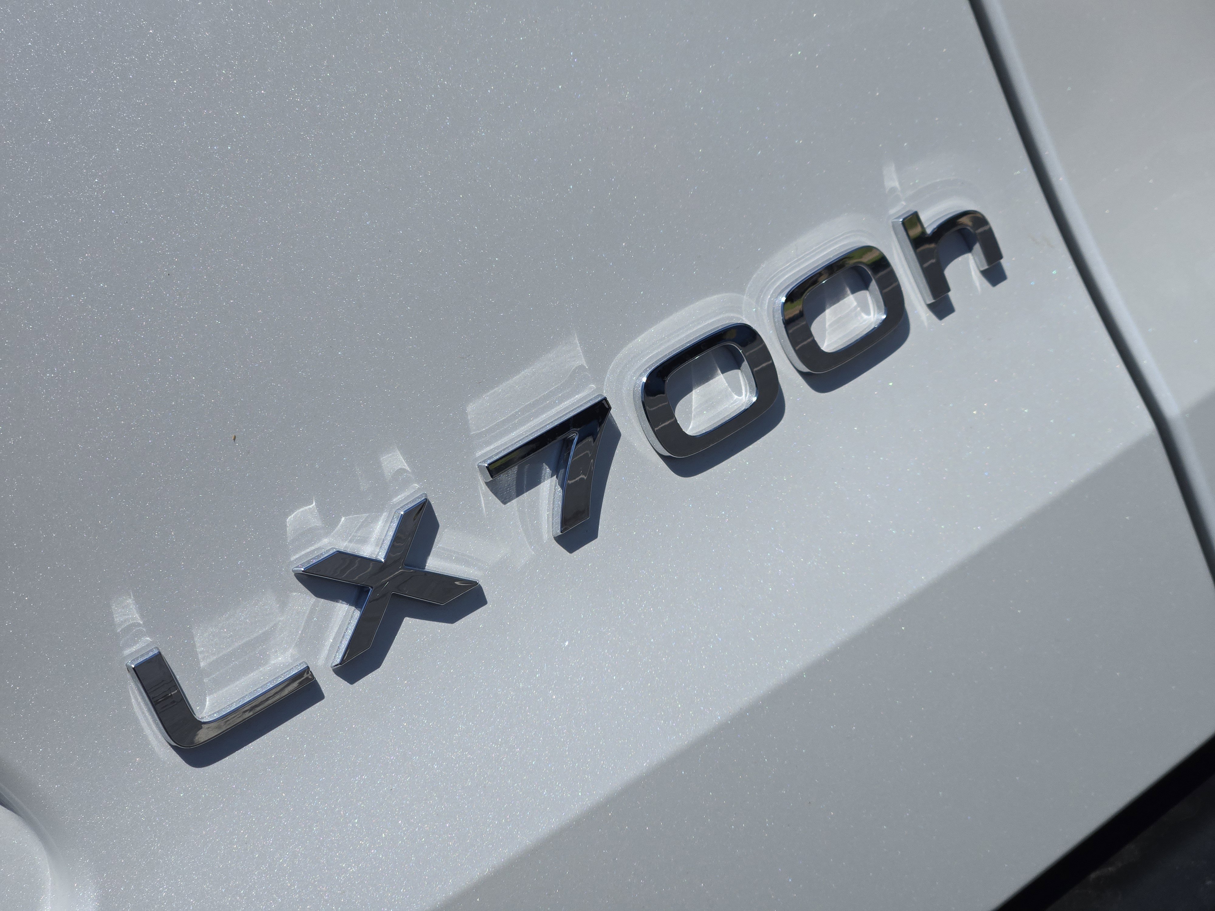 New 2026 Eminent White Pearl Lexus LUXURY image 7