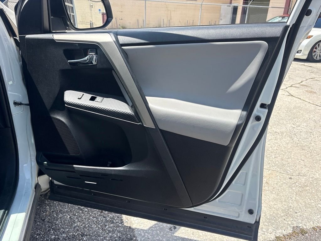 Used 2015 White Toyota Limited image 16