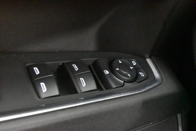Used 2024 Summit White Chevrolet LT (2FL) image 30