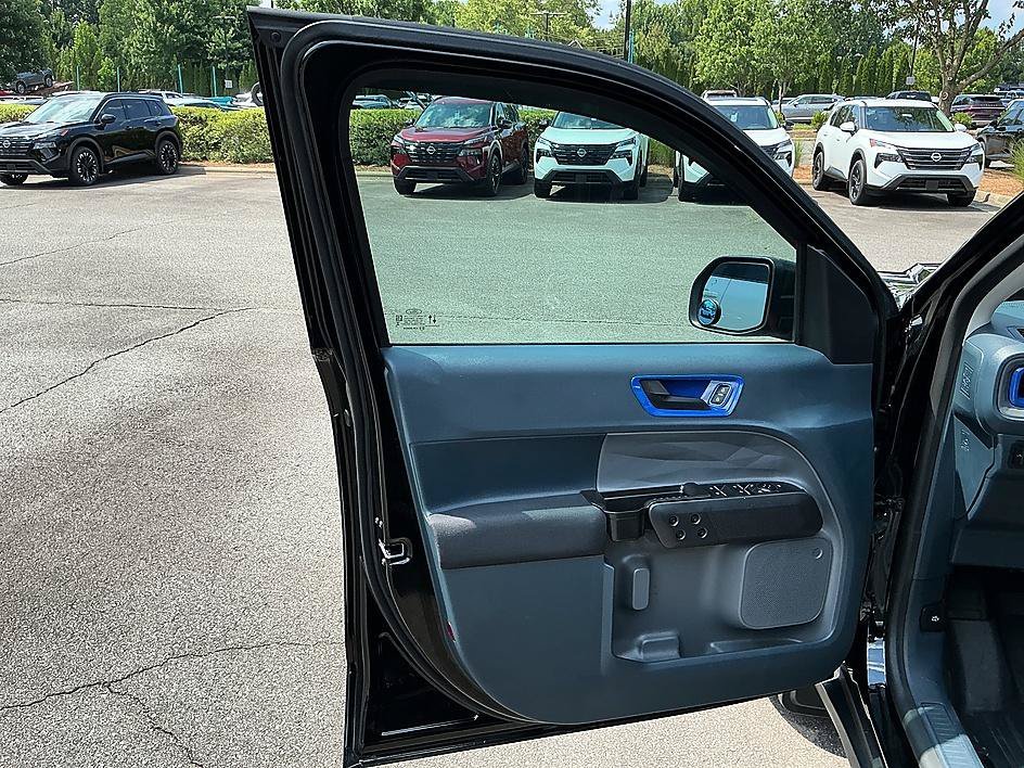 Used 2025 Shadow Black Ford XL image 11
