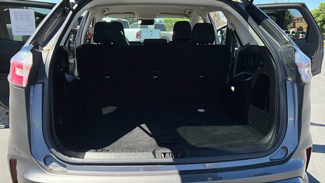 Used 2022 Gray Ford SE image 14