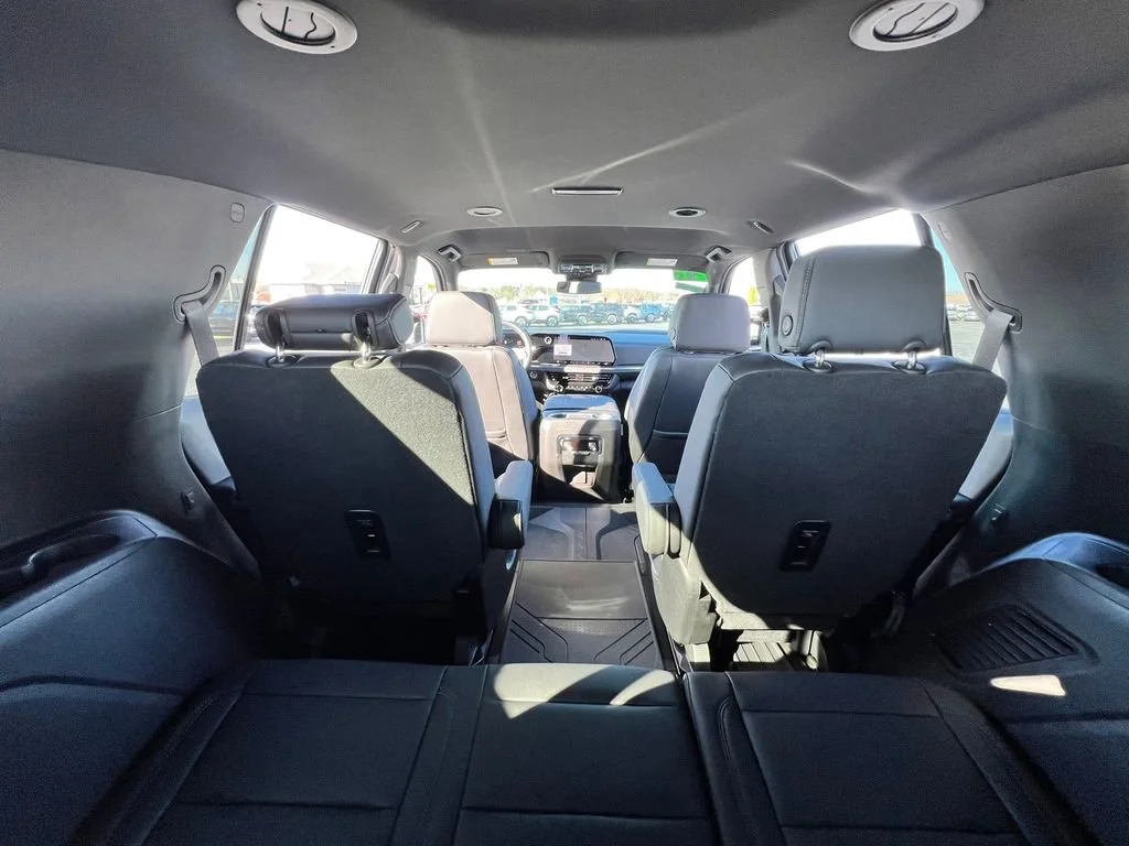 2026 Chevrolet Tahoe LT - Photo 38