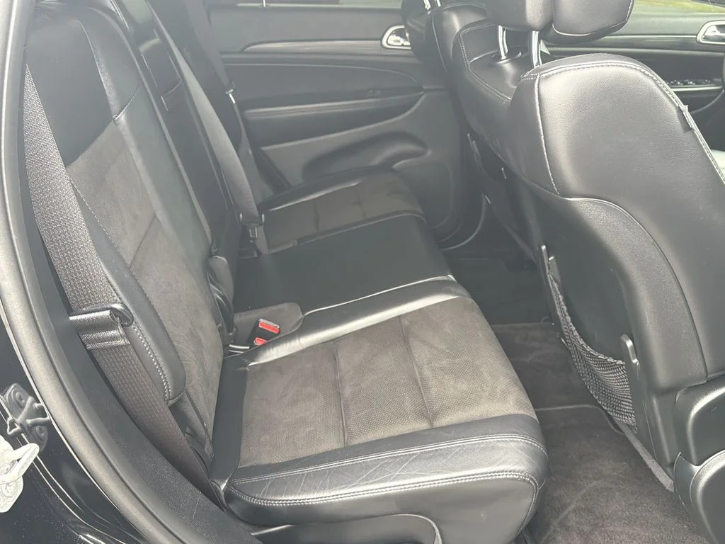 Used 2019 Black Jeep Altitude image 20