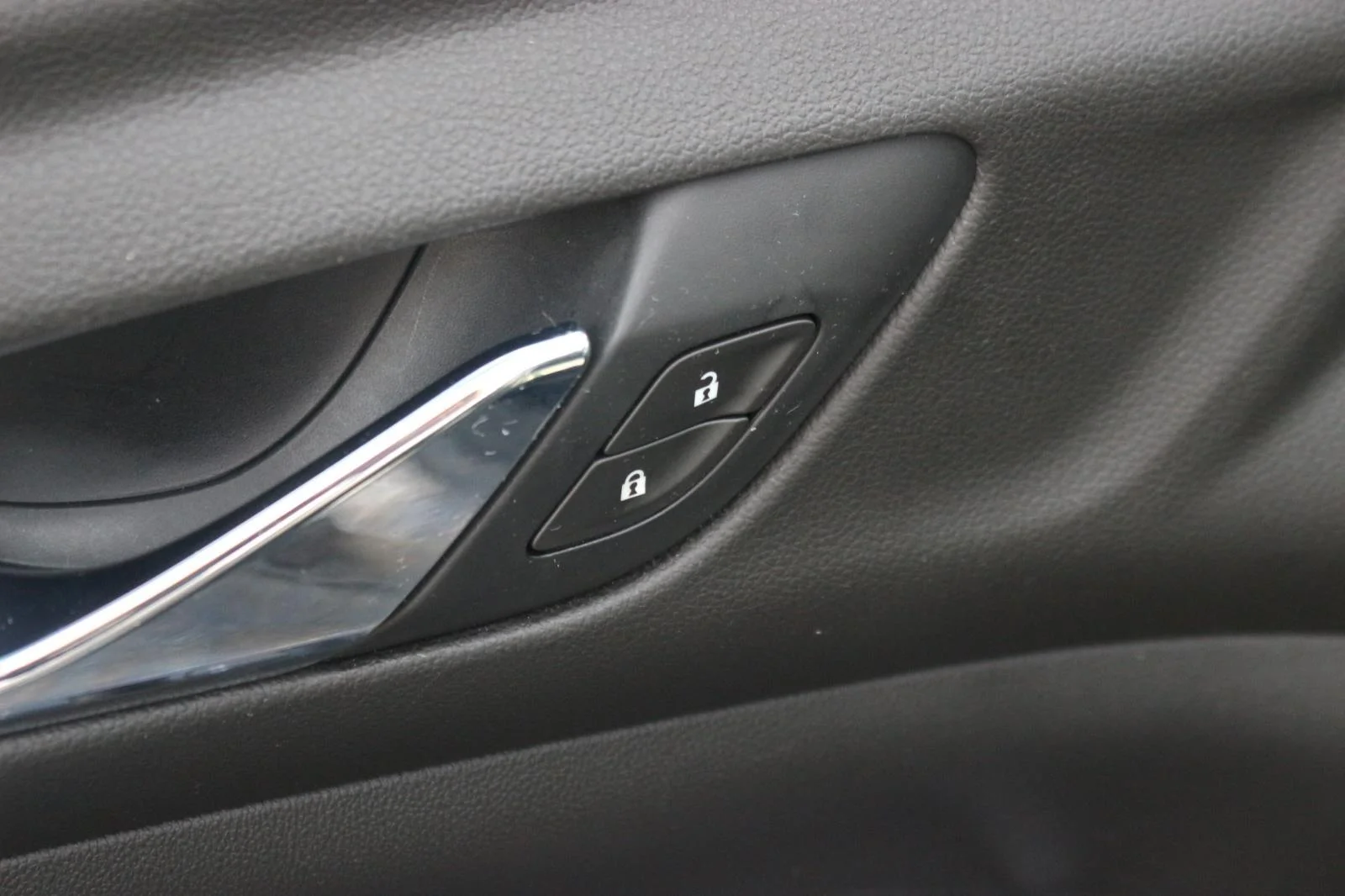 Used 2020 SMOKEY QUARTZ METALLIC GMC SLT image 14