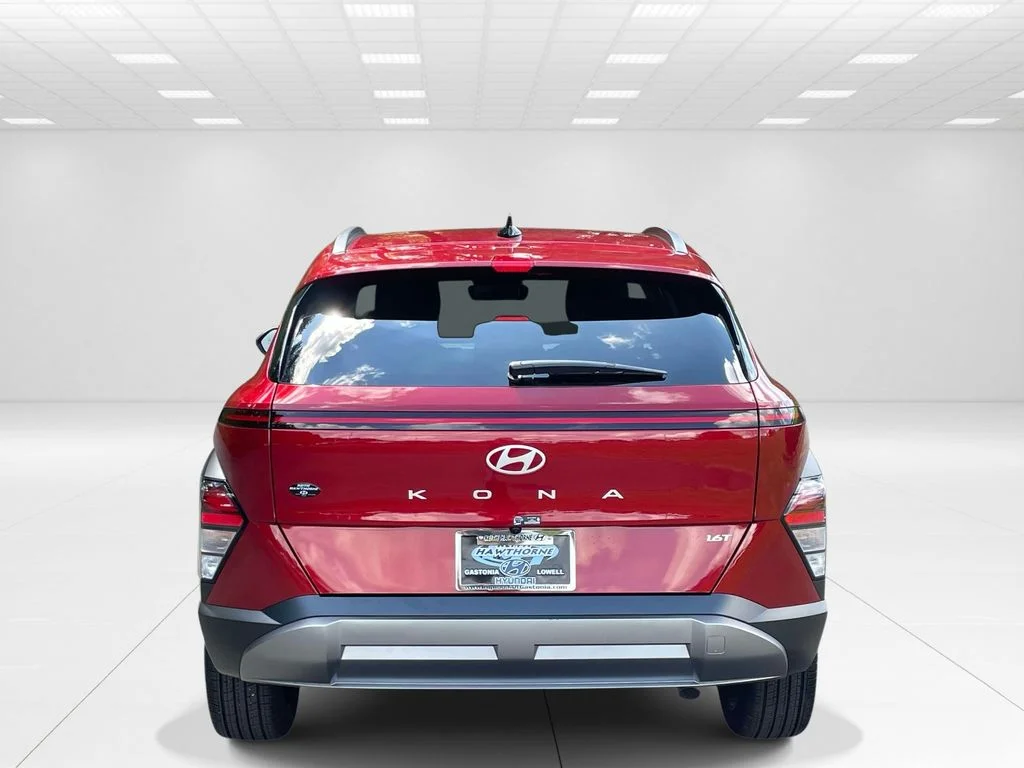 Used 2026 Red Hyundai SEL Premium image 5