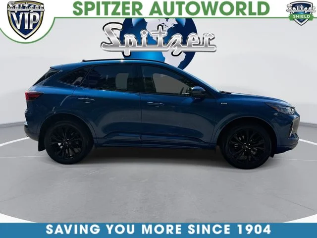 Used 2023 Blue Ford ST-Line Elite image 10
