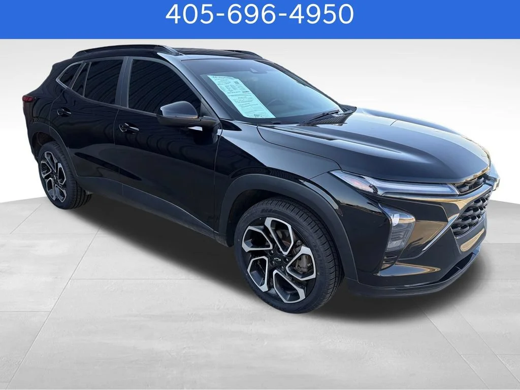 Pre-Owned 2024 Chevrolet Trax 2RS