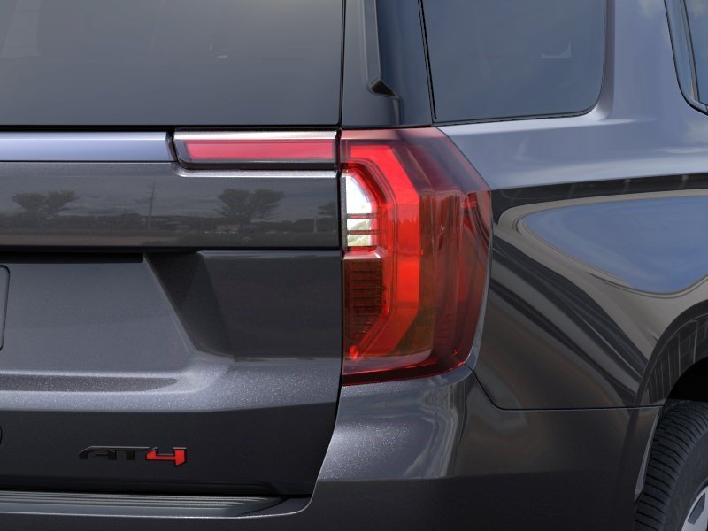 2026 GMC Yukon AT4 Ultimate - Photo 11